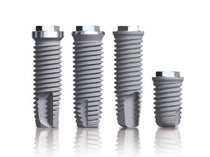 当院のインプラント治療の特徴1】インプラント体：中村歯科クリニック