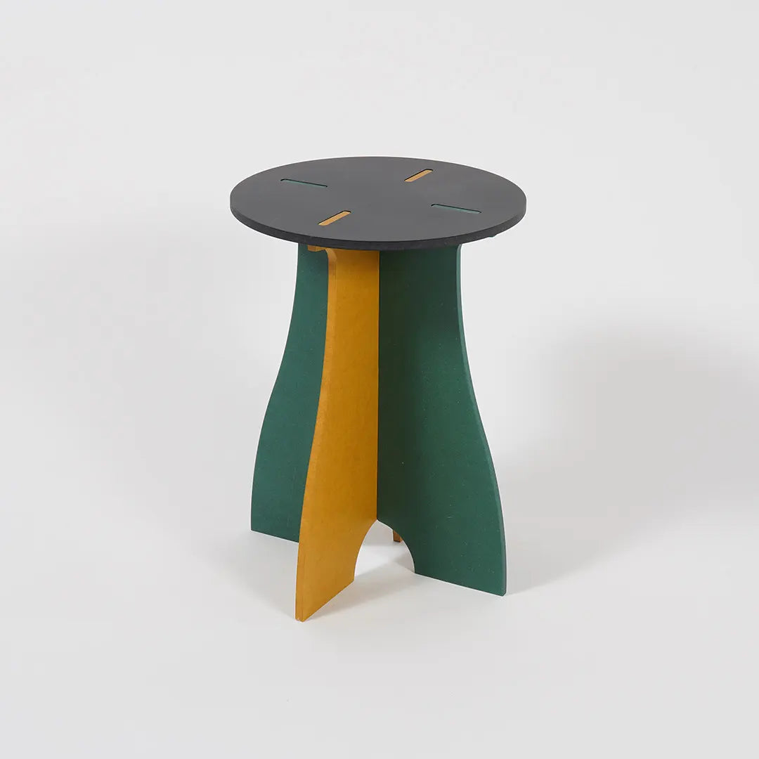 COLORM / デザイン会社が作るミニマルデザインなスツール – NANASAI