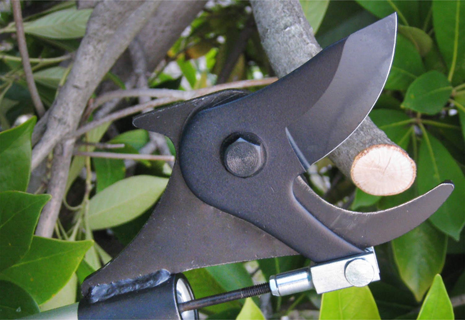 ニシガキ工業株式会社 / 太丸充電プロS 2000(本体のみ)