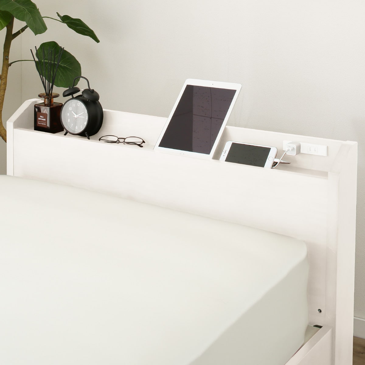 シングルこぼれ止め棚付きベッドフレーム(WW) | ニトリネット【公式