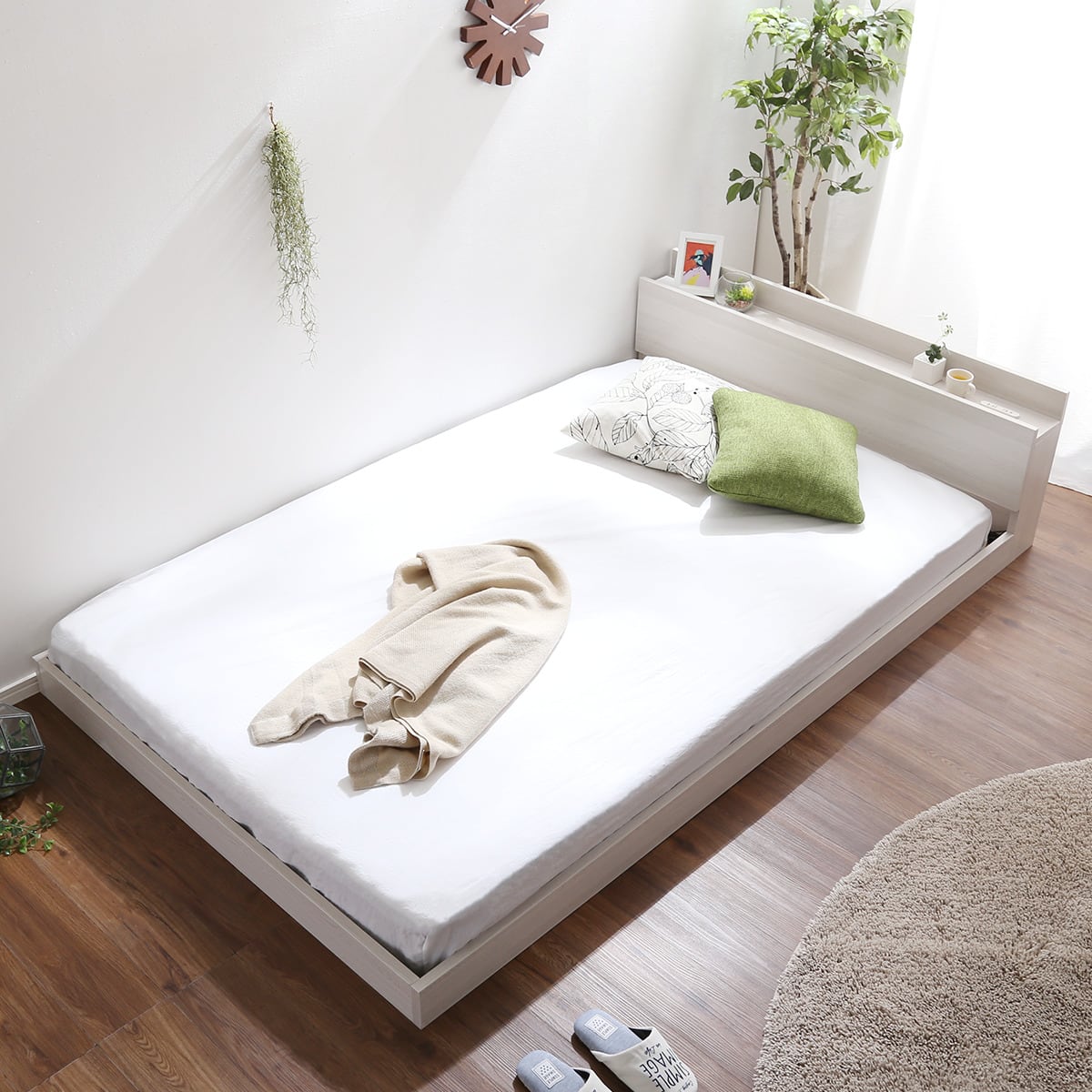 宮・コンセント付き北欧調フロアベッドフレーム(SD WH) | ニトリネット