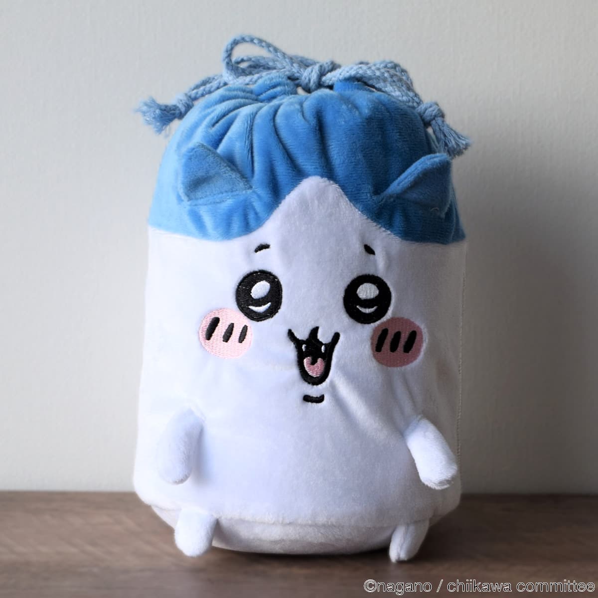 ちいかわ 巾着付きブランケット フワフワ ハチワレ | ニトリネット