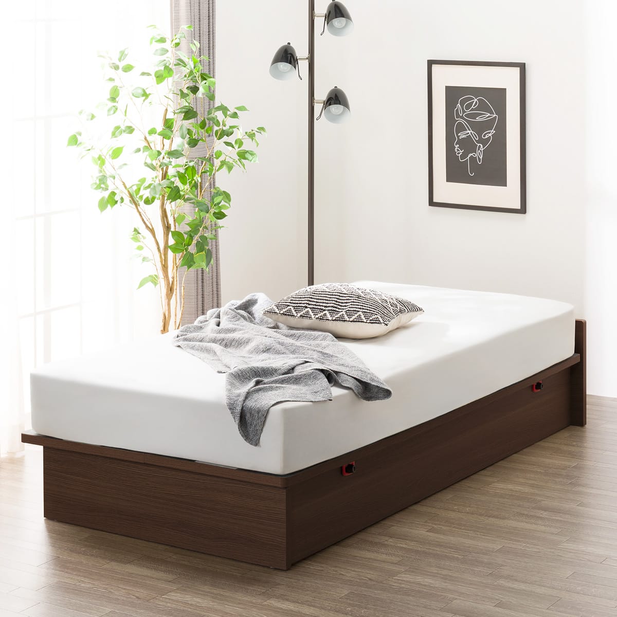 東京23区配送無料✨シングルベッド フレーム+マットレス チェスト 美品