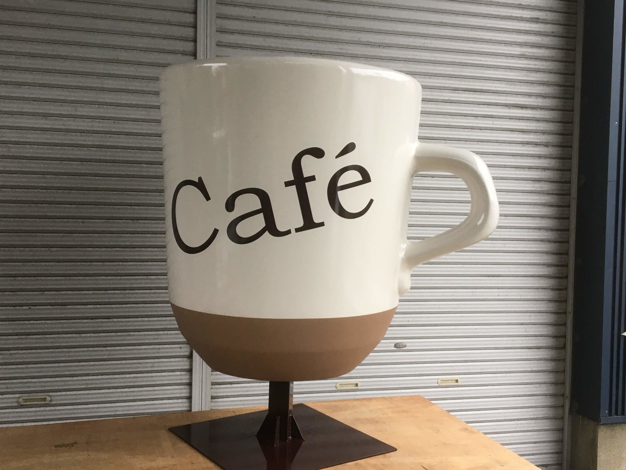 巨大コーヒーカップ