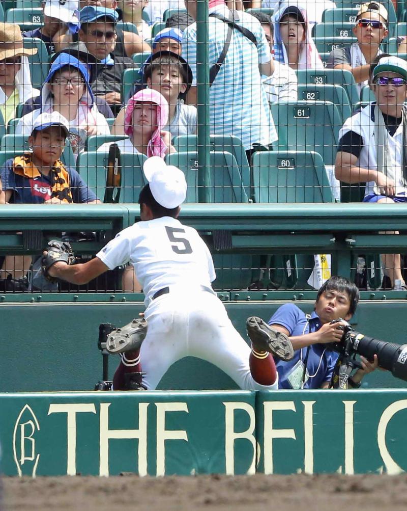 常総学院甲子園40勝 決勝スクイズにカメラ席好捕 - 高校野球 : 日刊
