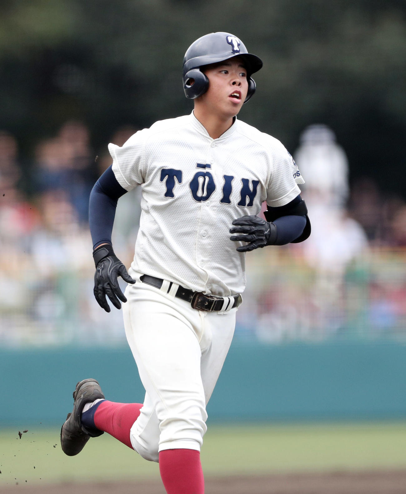 大阪桐蔭が明石商破り4強 センバツ前進 西野1発 - 高校野球写真