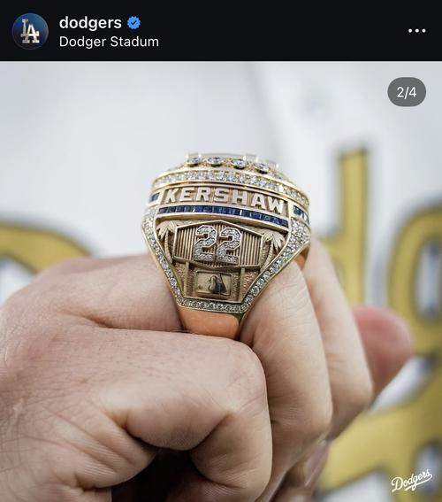 ドジャースのレジェンド左腕に2個目のチャンピオンリングが贈呈 球団
