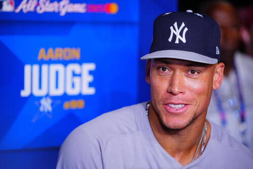 ジャッジがWBC代表ユニ姿を初披露し米国ファン盛り上がる「優勝頼むよ