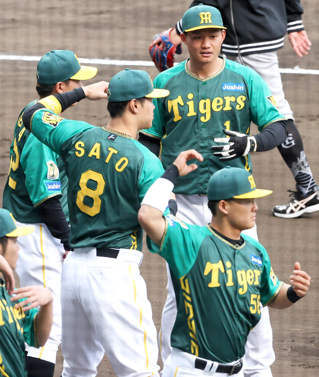 阪神】毎年恒例の「ウル虎の夏」で着用する限定ユニホームが巨人戦で