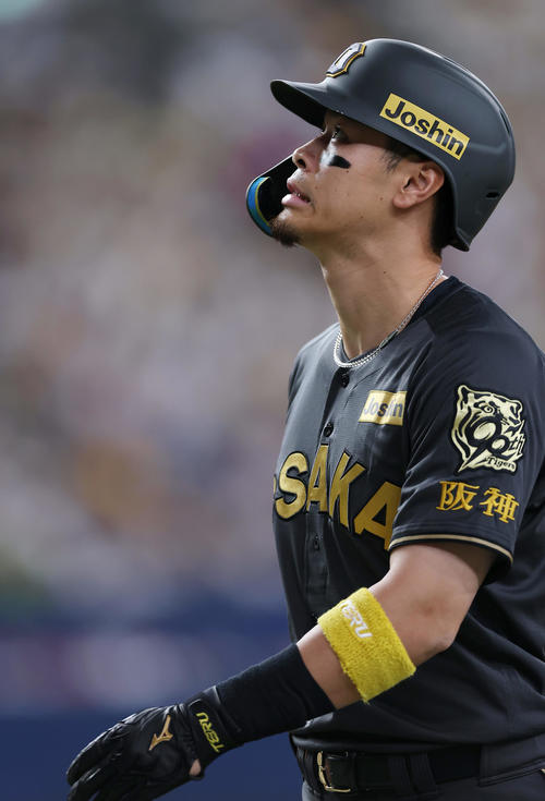 阪神】いかにも強そう…「黒虎」ダイナマイトユニ披露 まさかの有名