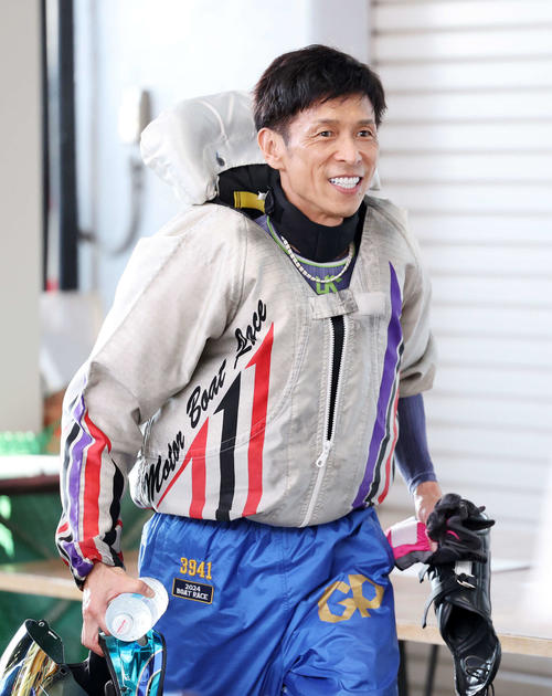 ボートレース】池田浩二が気負わず逃げ切り！3度目のグラチャン制覇に