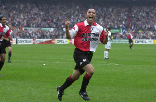 こんな人】周囲をハッピーにする小野伸二、インスタのコメントに1通