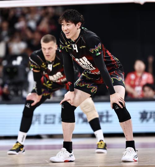 バレー】第1セットはペルージャ先取 石川祐希が3枚ブロック抜く