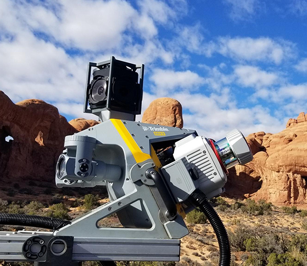 モバイルデータ計測システム「Trimble MX9」 ｜株式会社ニコン・トリンブル