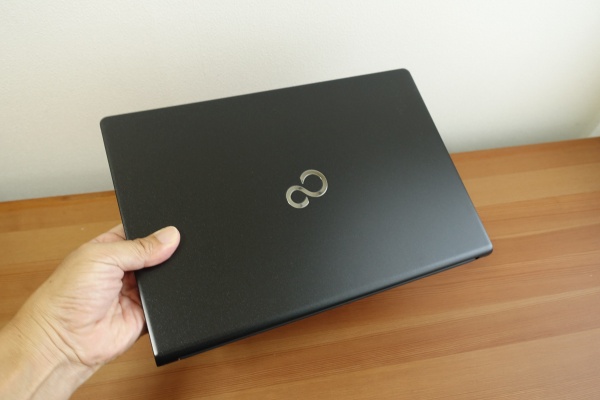 富士通LIFEBOOK WS1/D2レビュー/富士通FMVパソコン比較購入ガイド