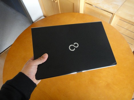 富士通LIFEBOOK SH90/T(WS1/Tシリーズ)レビュー/富士通FMVパソコン比較