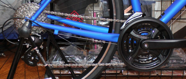 GIANTのクロスバイク「ESCAPE R3 」が特価で売出し中！