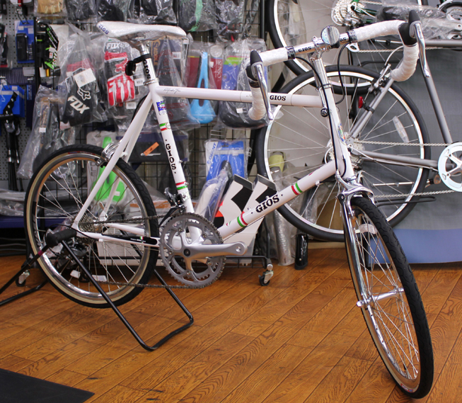 GIOSの2020年モデルのミニベロANTICOが入荷いたしました。