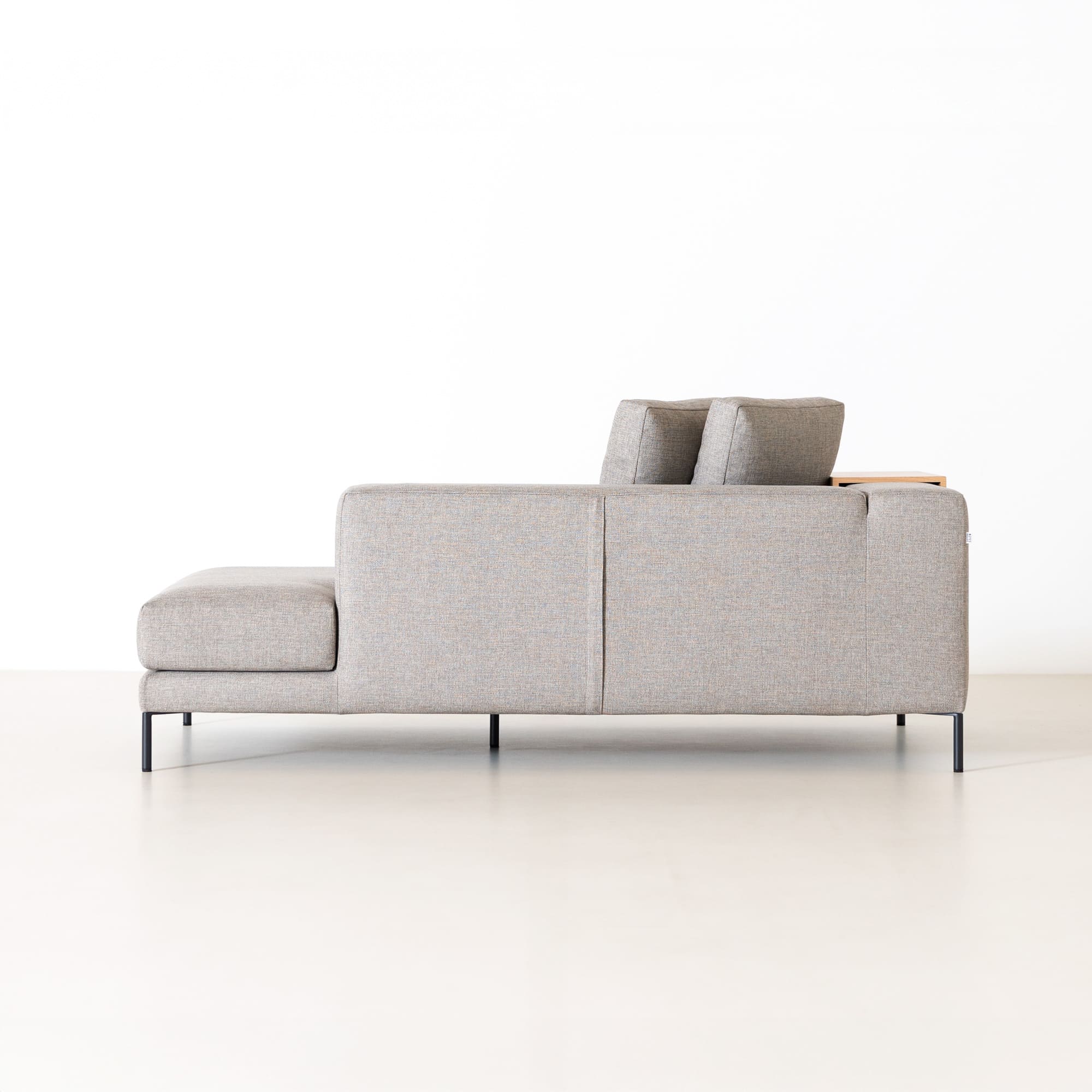 Decibel Standard 3人掛け片ひじ」 製品詳細ページ | 国産ソファ