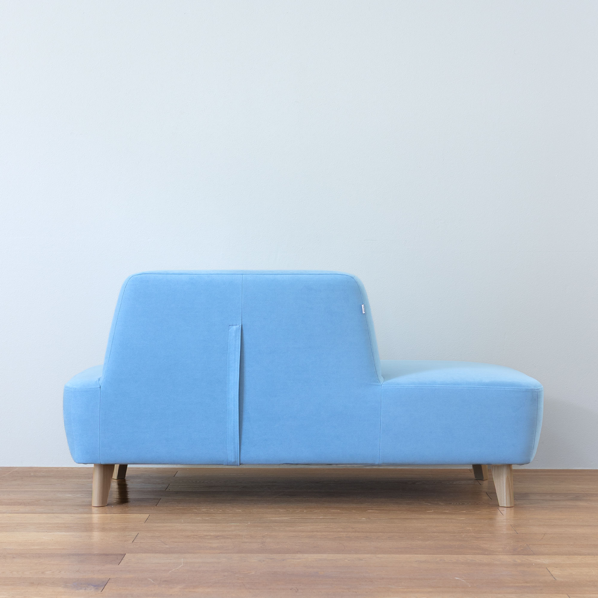 Cortile 2人掛け | 国産ソファブランド NOYES