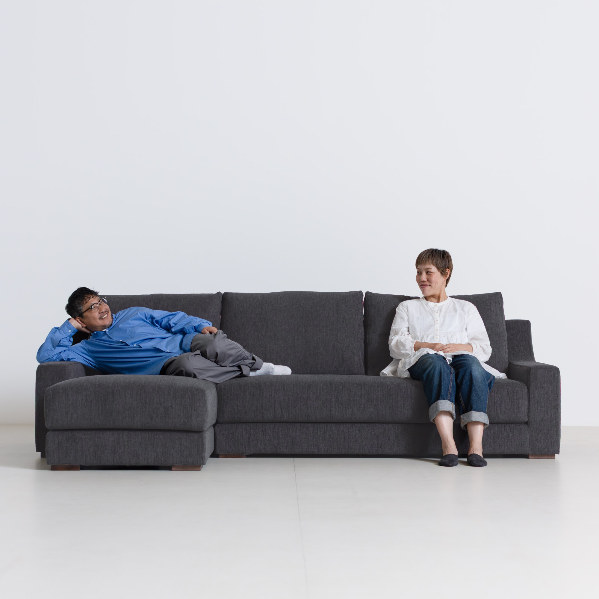 NewSugar Hi-Back スモール3人掛けカウチソファセット 製品詳細ページ