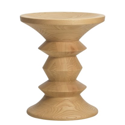 Eames Stools, Modell A / natural chestnut | Vitra | by Charles