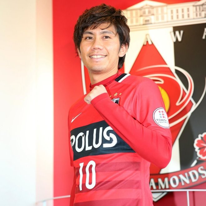 浦和始動】新背番号10を披露! 柏木陽介が決意を語る。「優勝して