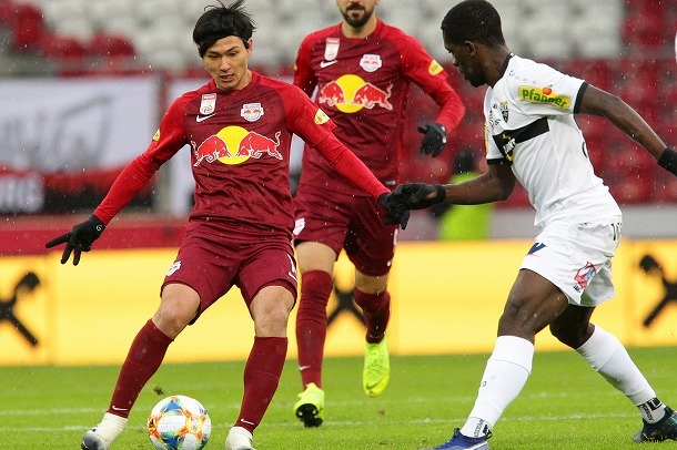 南野拓実、2018年のELでブレイクした若手11人に選出！ 「前線で多様な