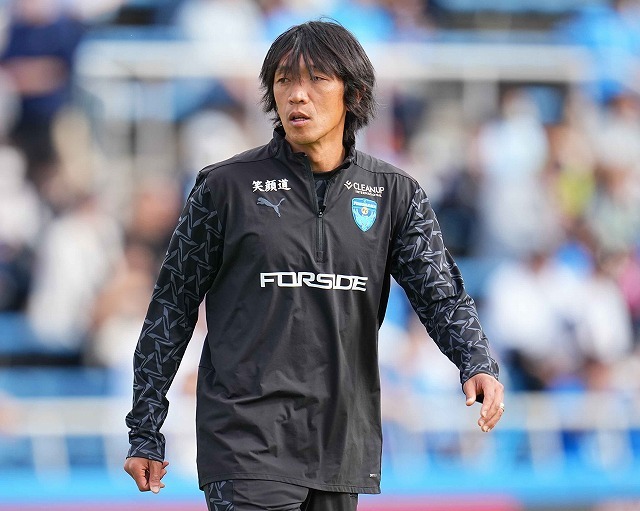 俺が選手だったら――降格危機の横浜FC、コーチ中村俊輔にあえて訊いた