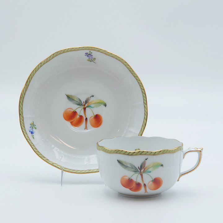 ヘレンド フルーツエスキース ティーカップ&ソーサー（チェリー） EDF