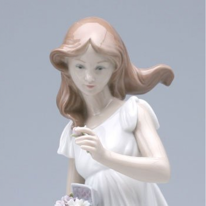 リヤドロ 06921 素敵な宝物 | 洋食器のSohbiネットショップ【公式】