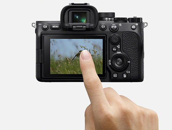 α7 IV 特長 : ハイブリッド機としての優れた操作性・信頼性 | デジタル
