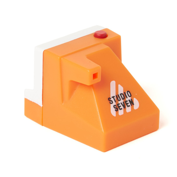 STUDIO SEVEN Retro Digital Toy Camera | STUDIO SEVEN (スタジオ セブン)