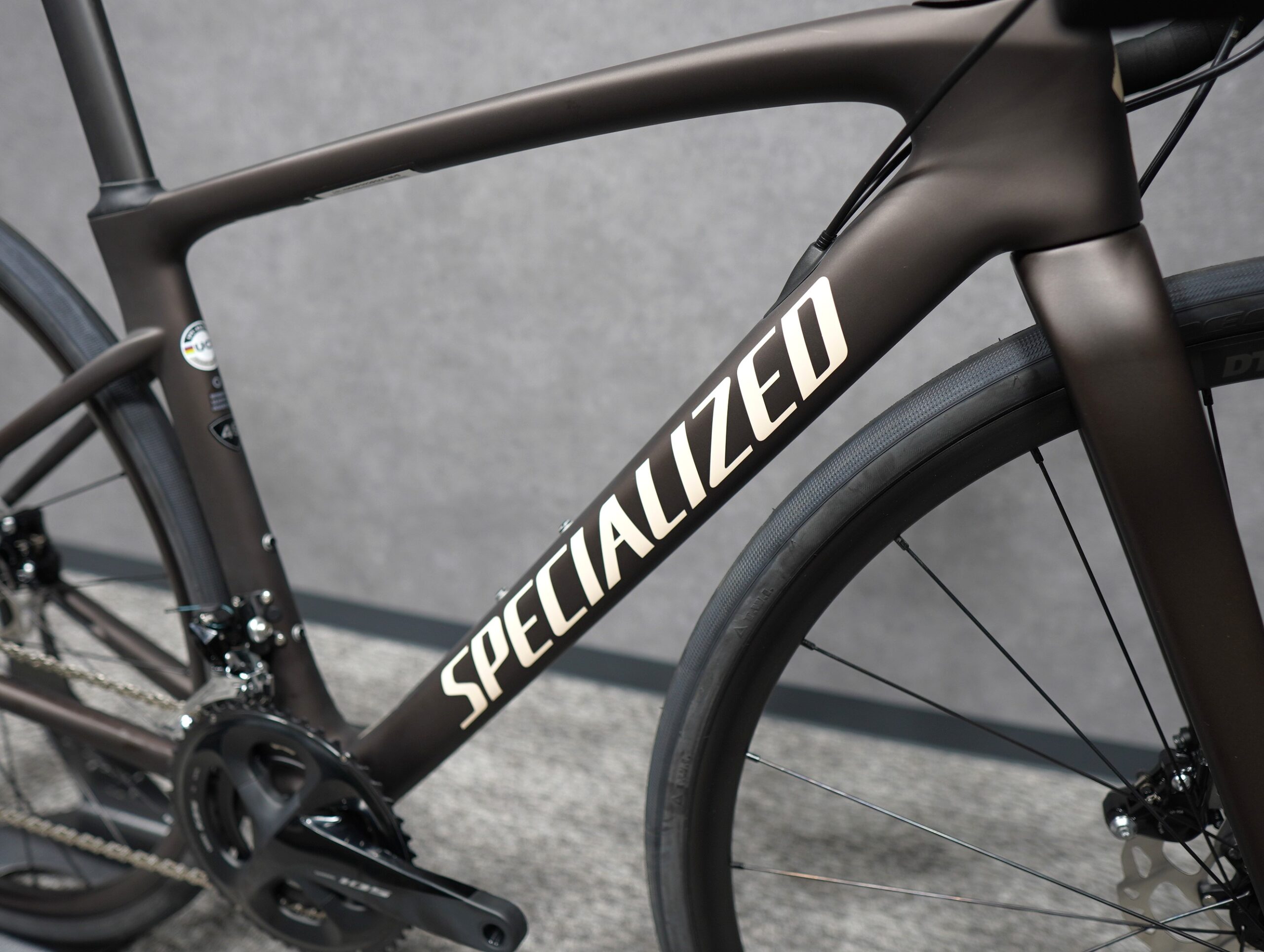 フューチャーショック搭載「ROUBAIX SPORT」 スモークカラー各サイズ