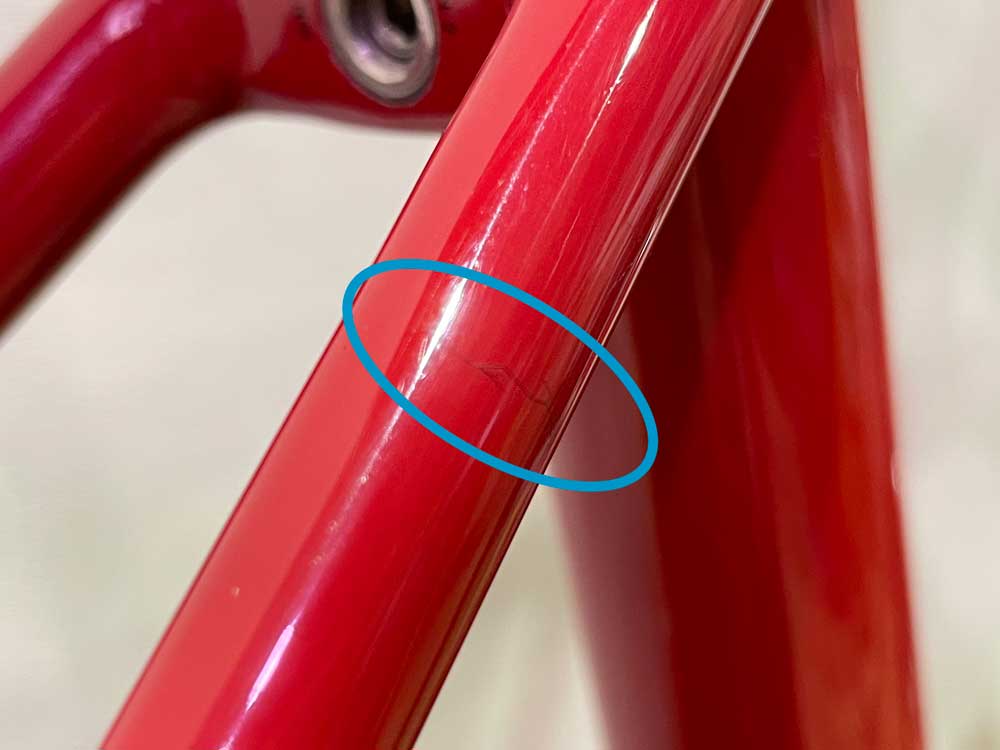 ロードバイクのカーボンフレームの寿命は？判断基準などプロが解説