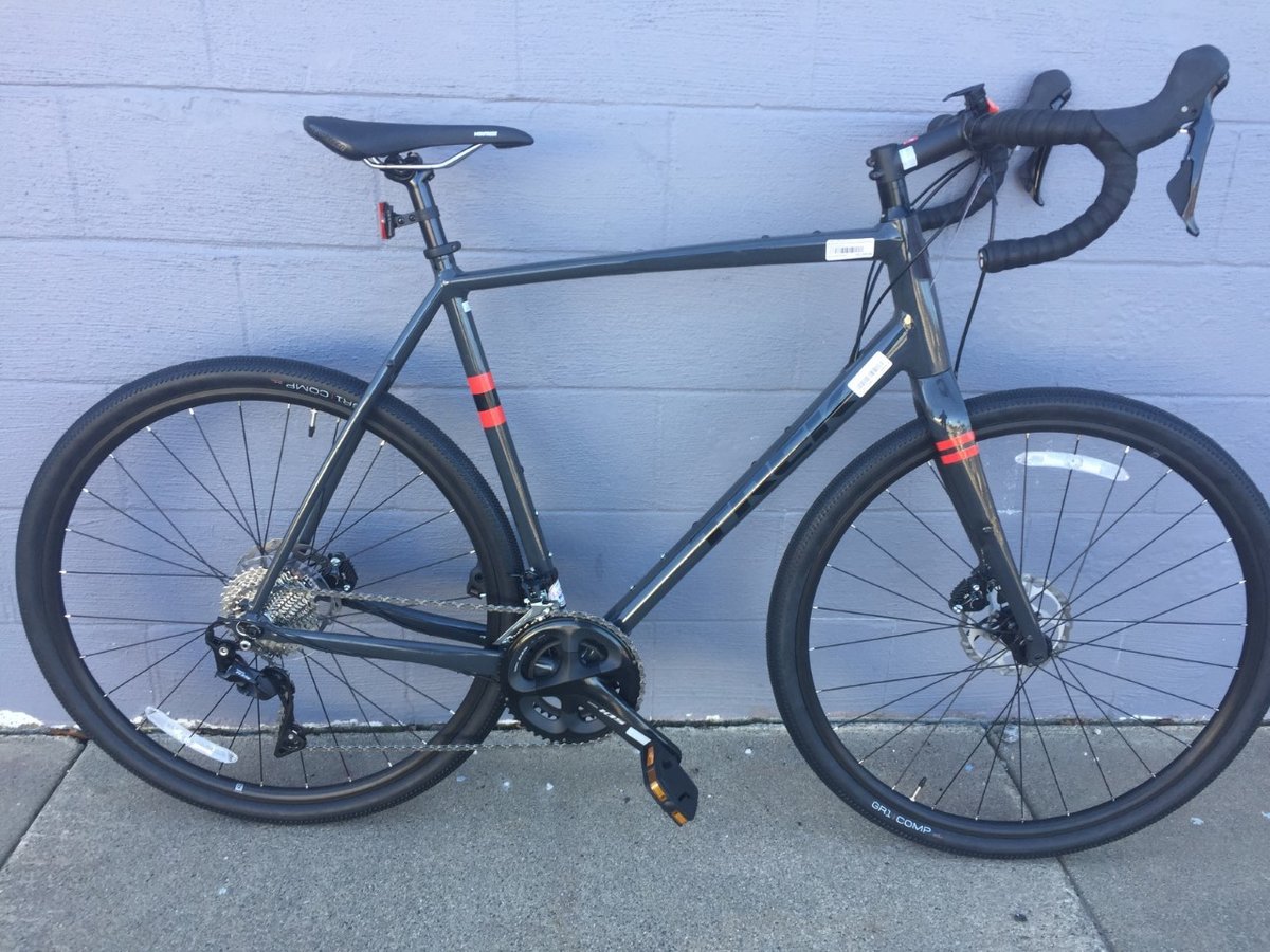 Trek DEAL - BLEM Trek Checkpoint ALR 5 Solid Charcoal 61cm