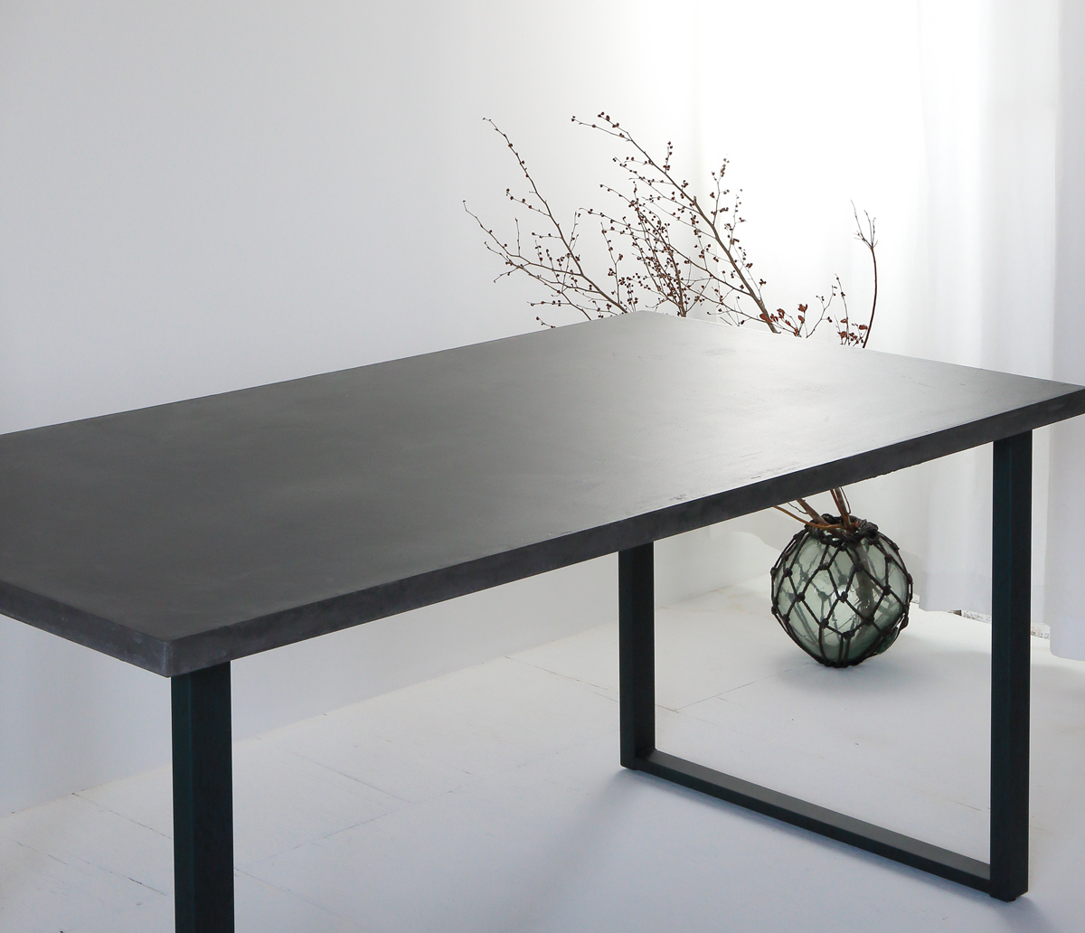 モールテックステーブルの重量について。ハニカム構造を使った軽量化と