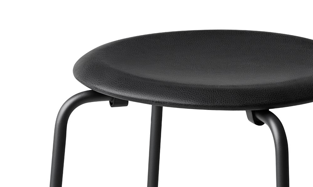 ハイドットスツール / ワイルドレザー ウォルナットFRITZ HANSEN