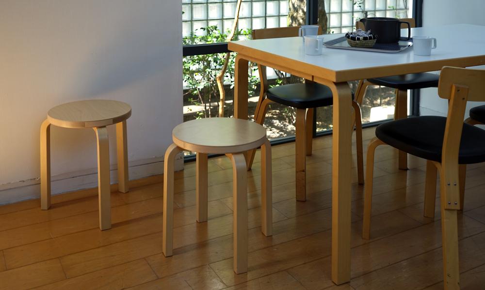 スツール60 ハニーステイン 組立て無料Artek（アルテック） | 公式通販