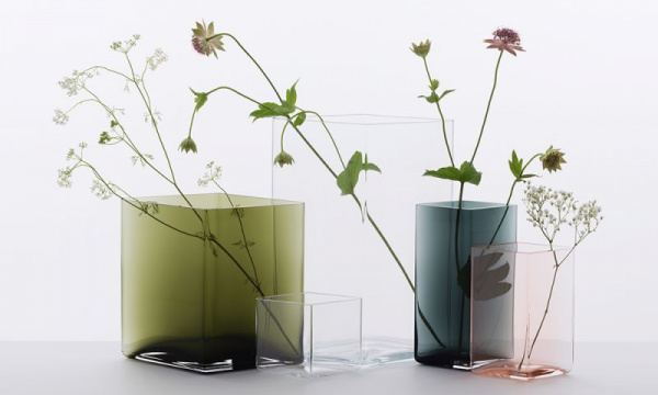 ルーツ フラワーベース 205×180mm / モスグリーンiittala（イッタラ