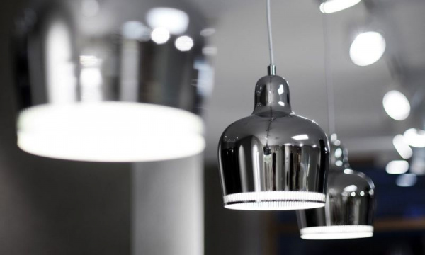 ペンダントライト A330S ゴールデンベル / クロームArtek（アルテック