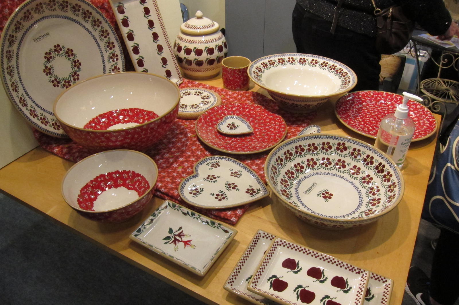 情報更新で再掲。アイルランドのハンドメイド陶器「ニコラス・モス