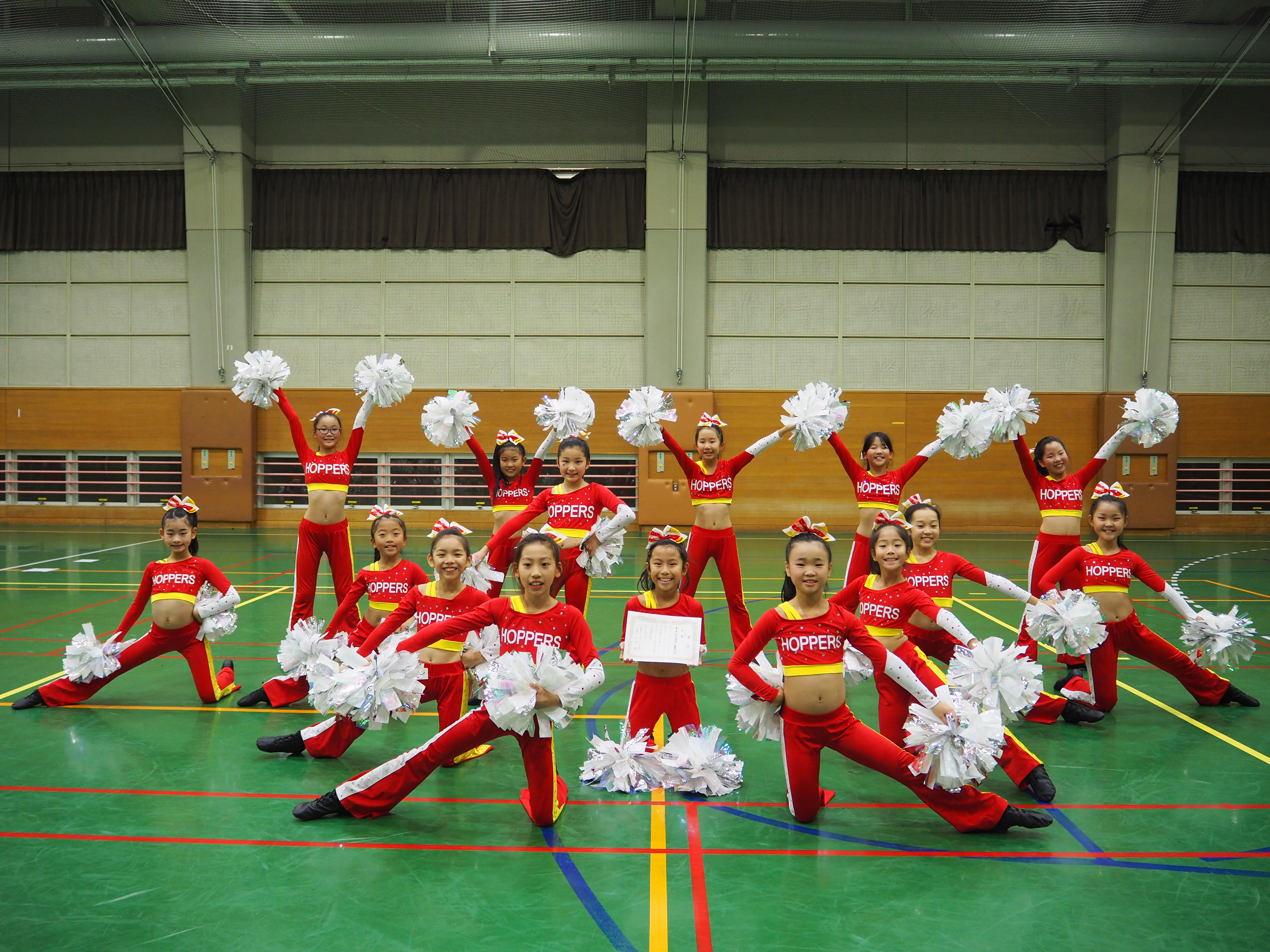 長居スポーツクラブ長居HOPPERSが「KIDS CHEERDANCE CUP 2016