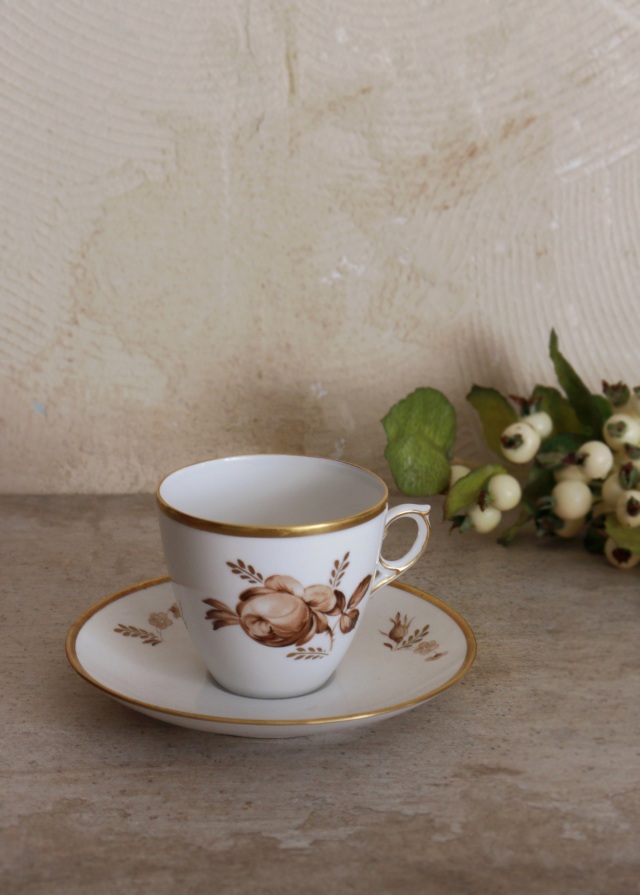 ロイヤルコペンハーゲン ブラウンローズカップ＆ソーサー デミタス