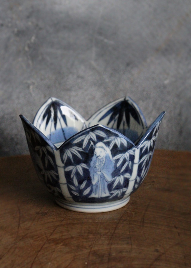 Antique Sam's Collection 和食器染付竹林七賢人図割山椒向付