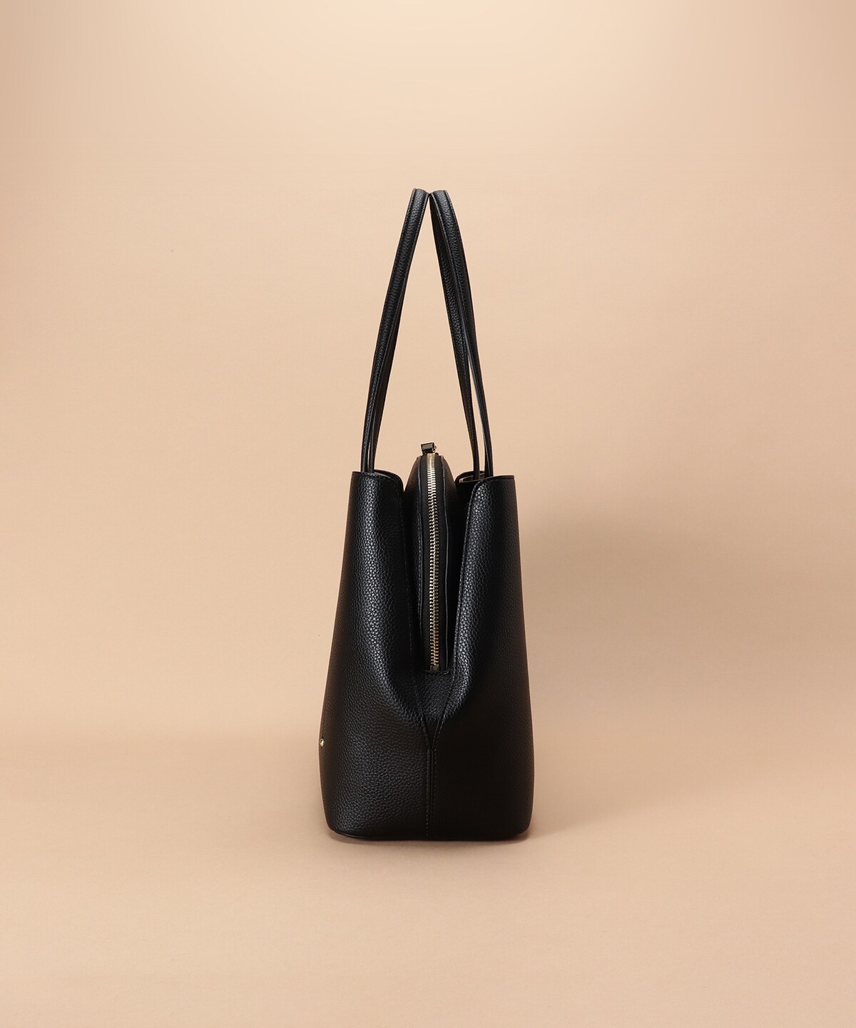 ウェーブデザインカッティングトートーバッグ(FREE ブラック