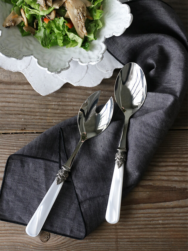 Napoleonサーバーパールホワイト ～ イタリア製カトラリー ～ サラグレース