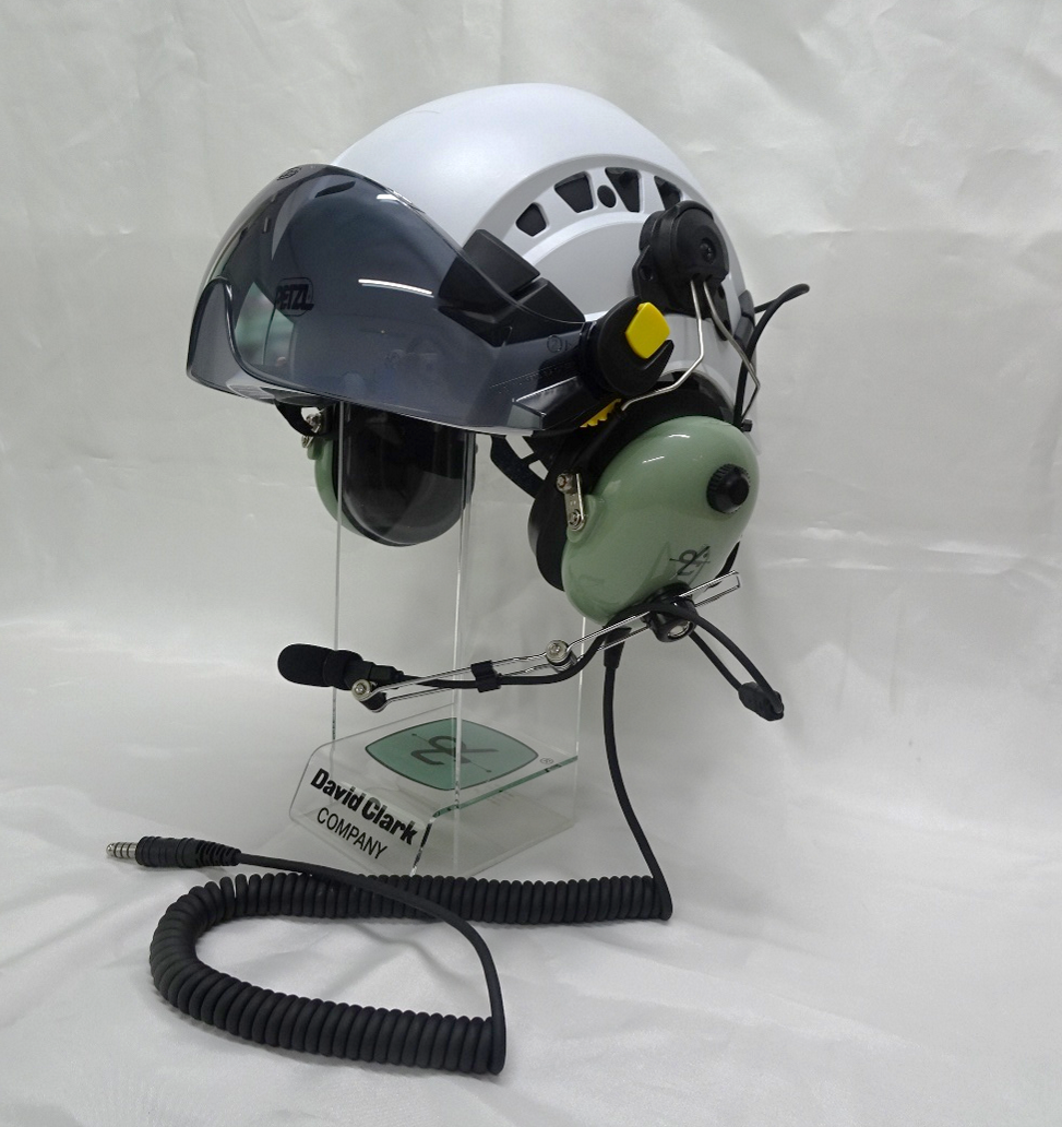 スカイライフwithフライングドッグ / David Clark 軽量安全ヘルメット