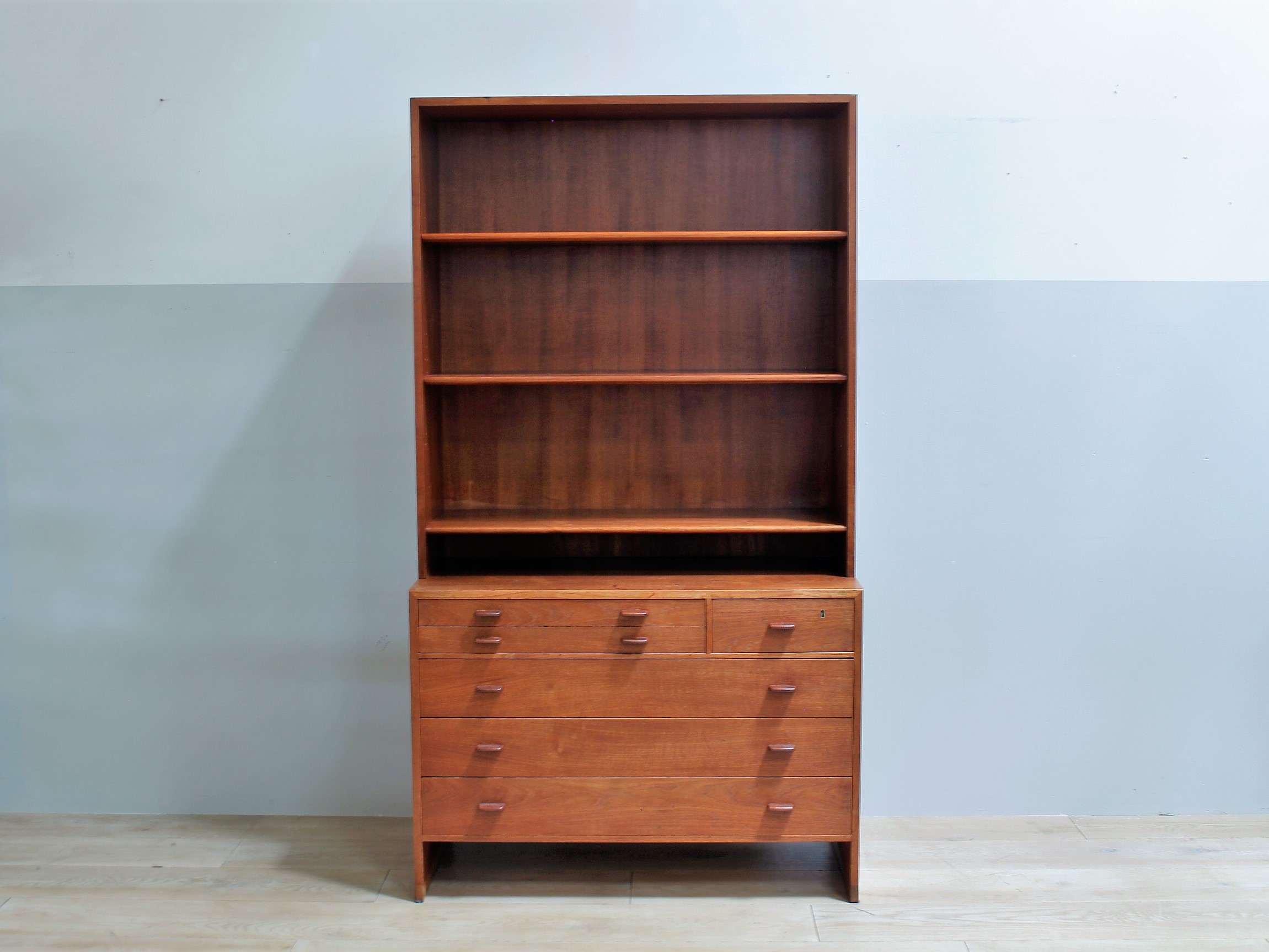 RY mobler ハンス J.ウェグナー「RY8」ブックシェルフチーク材 5段