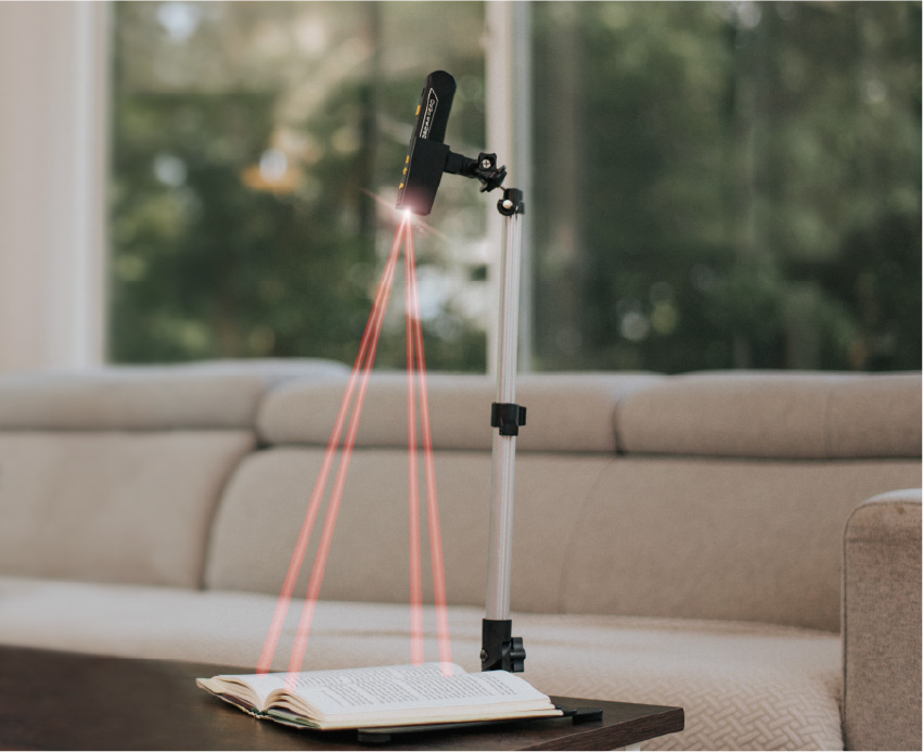 音声読書器 オーカムリード OrCam Read｜システムギアビジョン